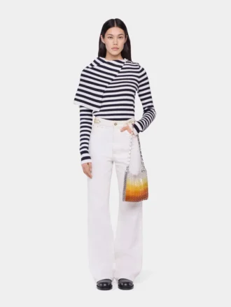 pull en laine 2 330x439 - Pull en laine