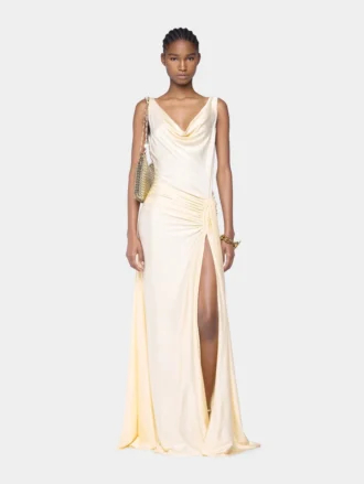 robe longue sans manches en jersey couleur crme 1 330x439 - Robe longue sans manches en jersey couleur cr&egrave;me